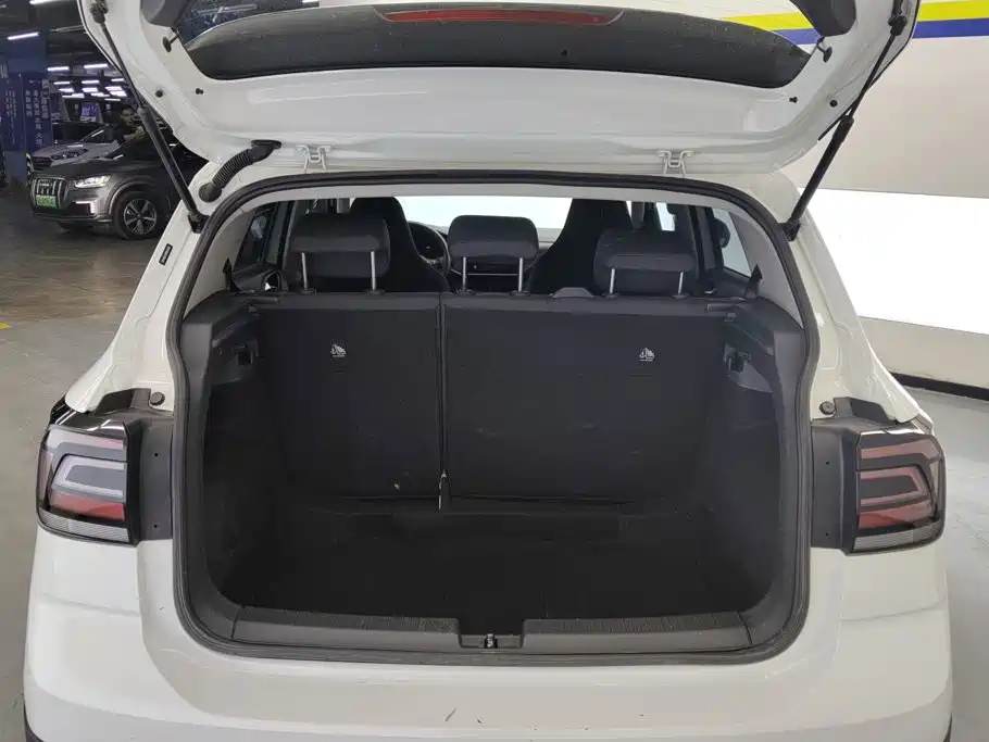 Volkswagen T-Cross — миниатюра 4