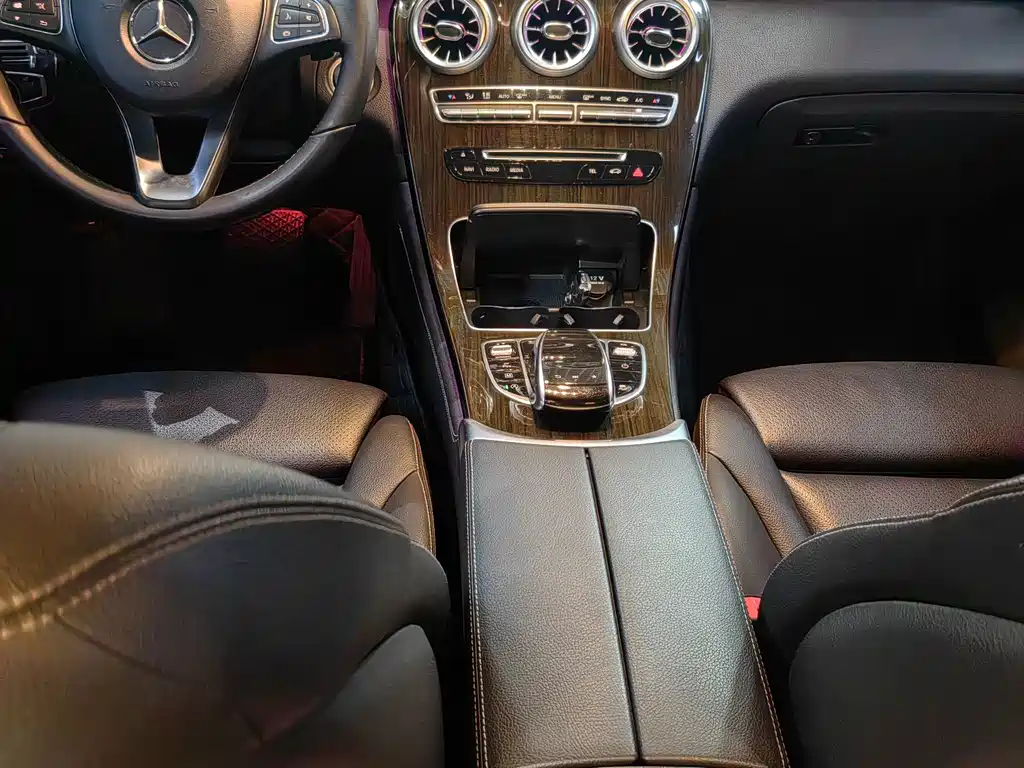 Mercedes-Benz GLC — миниатюра 9