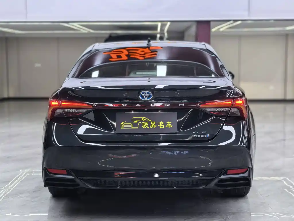 Toyota Avalon — миниатюра 5