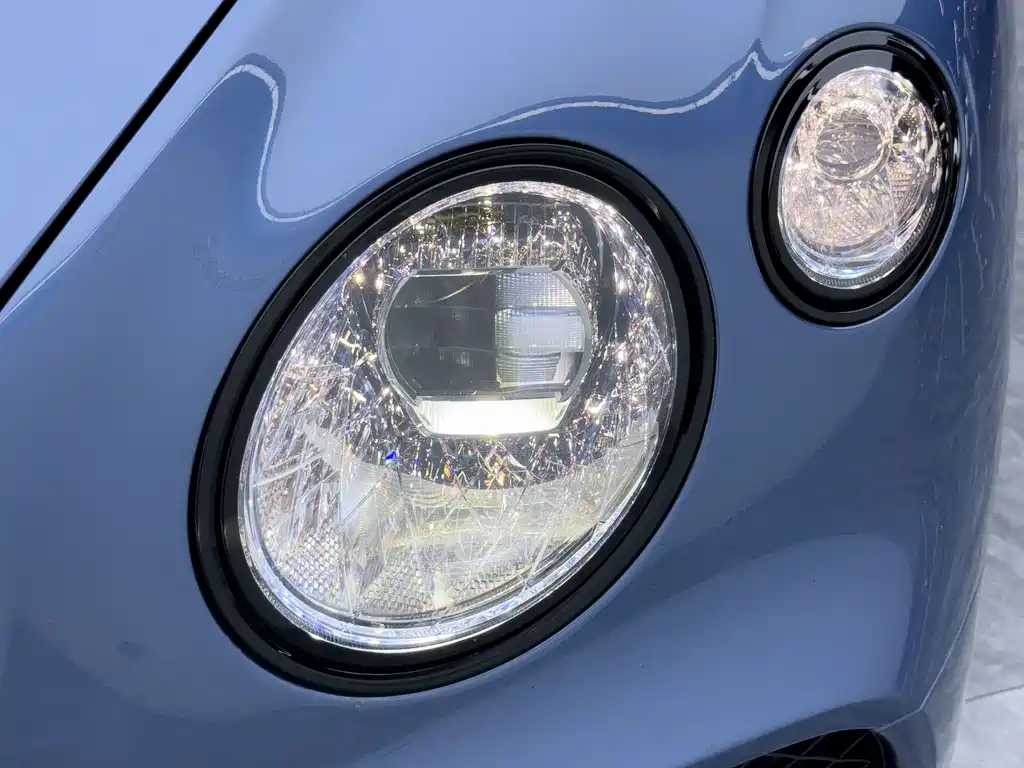 Bentley Continental — миниатюра 10