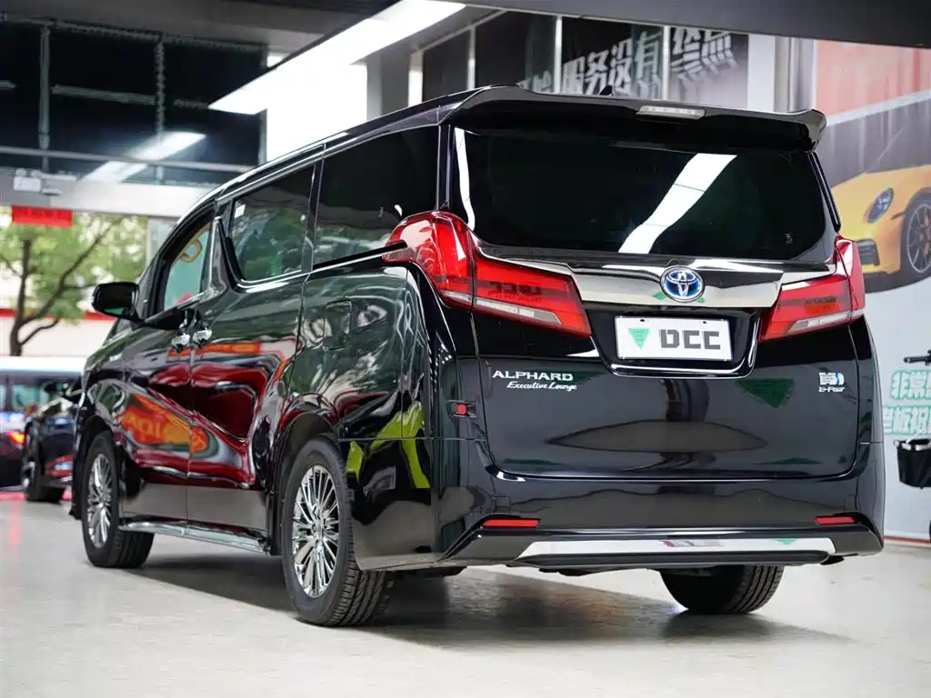 Toyota Alphard 2023 2.5L Premium