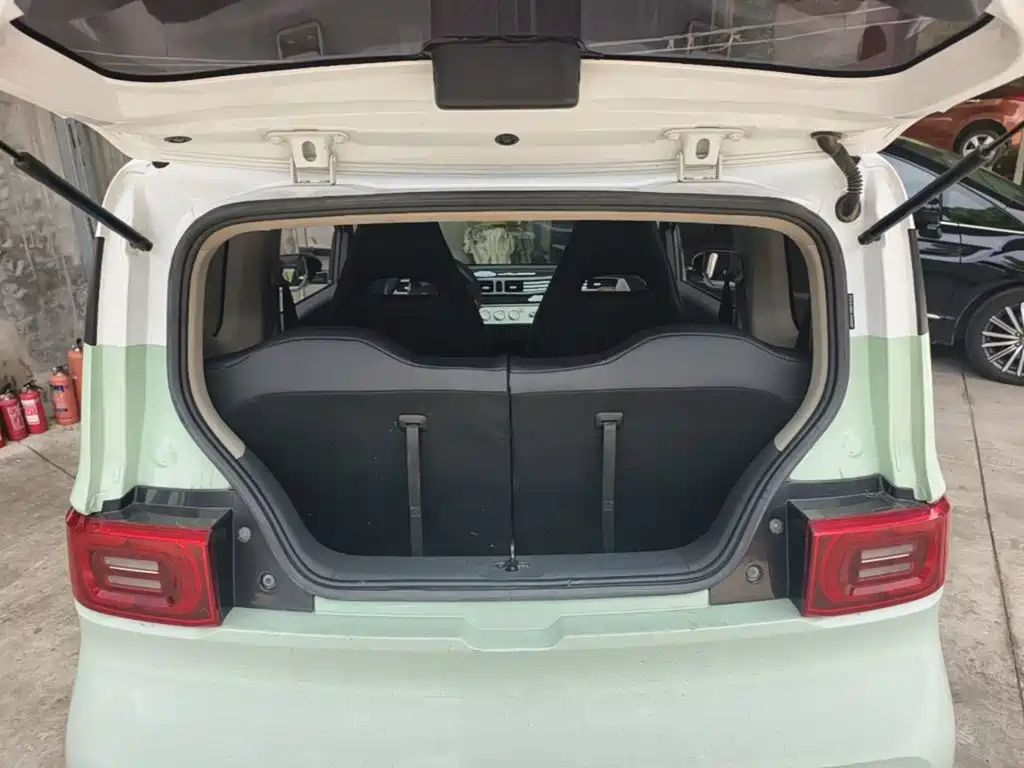 Wuling MINIEV — миниатюра 19