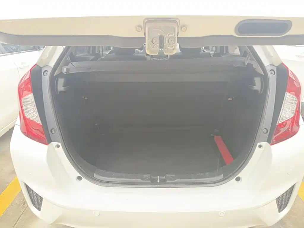 Honda Fit — миниатюра 19