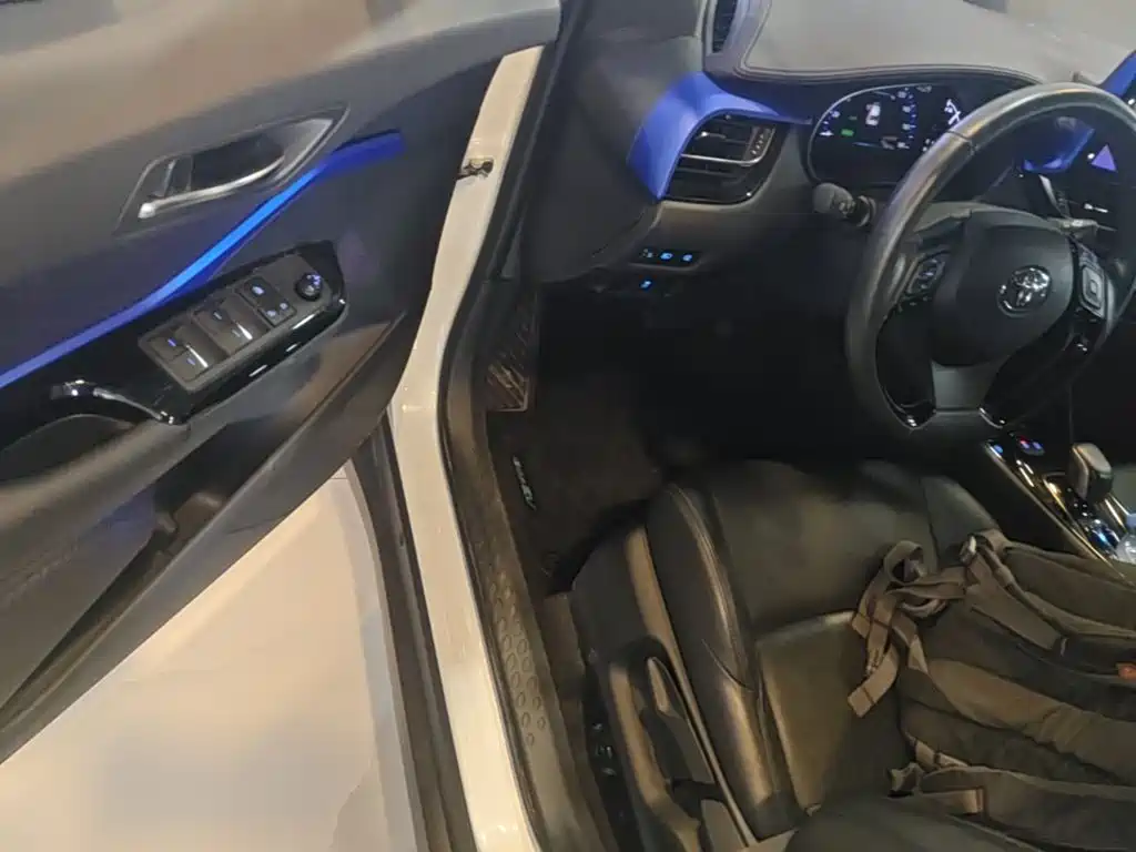 Toyota IZOA EV — миниатюра 16