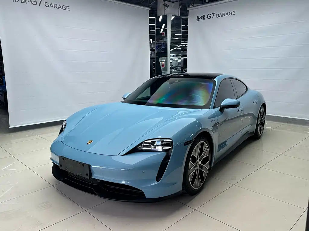 Porsche Taycan 2023