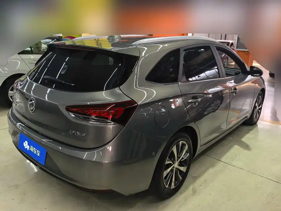 Buick Excelle — миниатюра 3