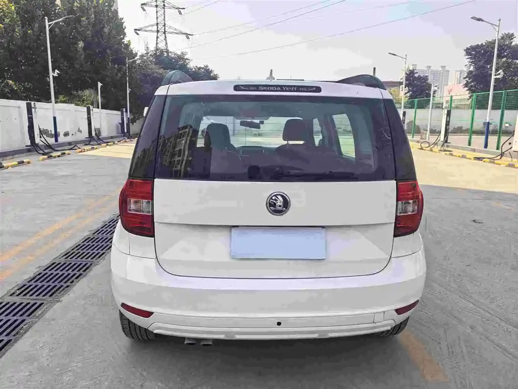 Skoda Yeti — миниатюра 8
