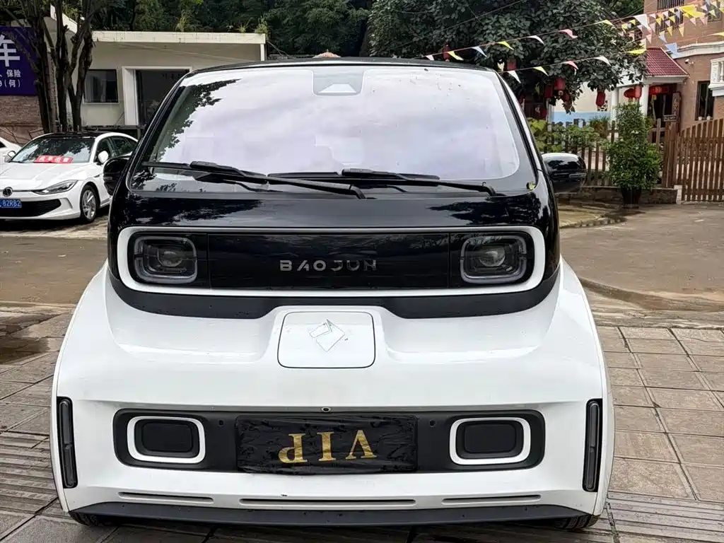 Baojun E300 2020 Plus