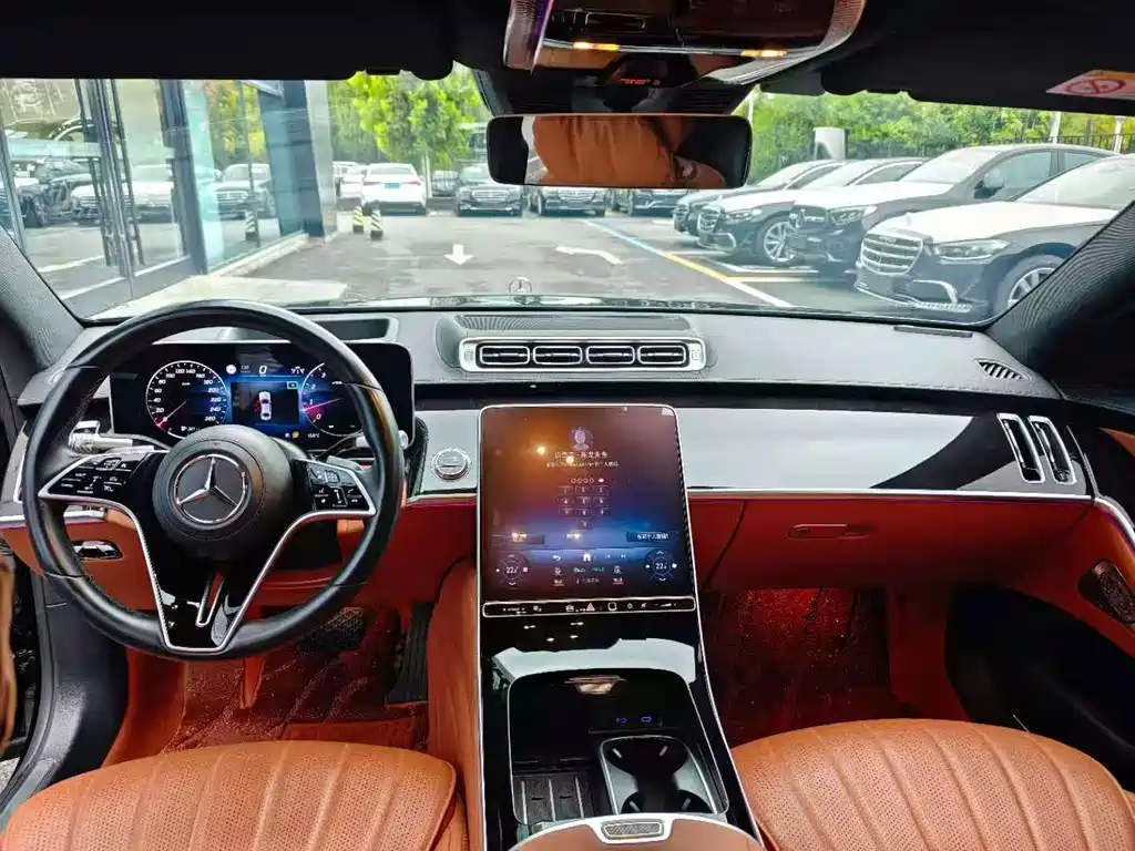 Mercedes-Benz S-Class — миниатюра 6