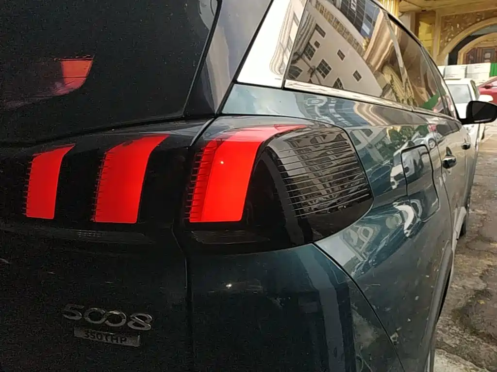 Peugeot 5008 — миниатюра 8
