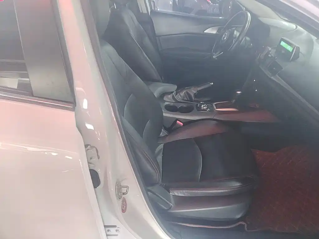 Mazda 3 Axela — миниатюра 25
