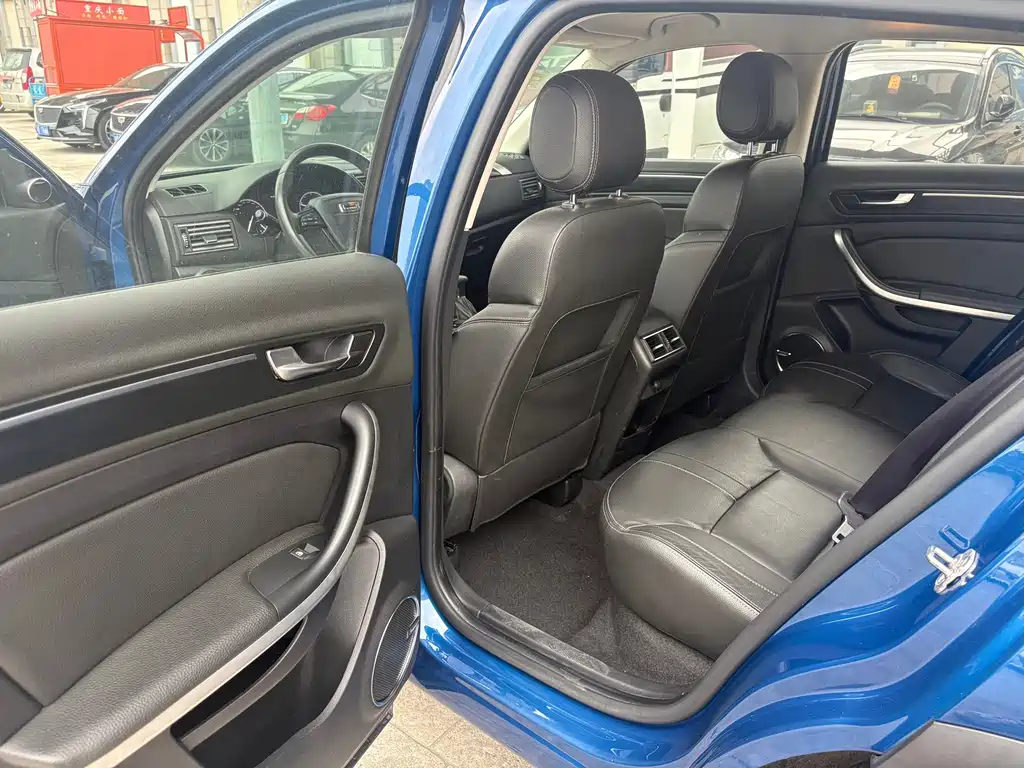 Qoros Qoros 5 — миниатюра 9