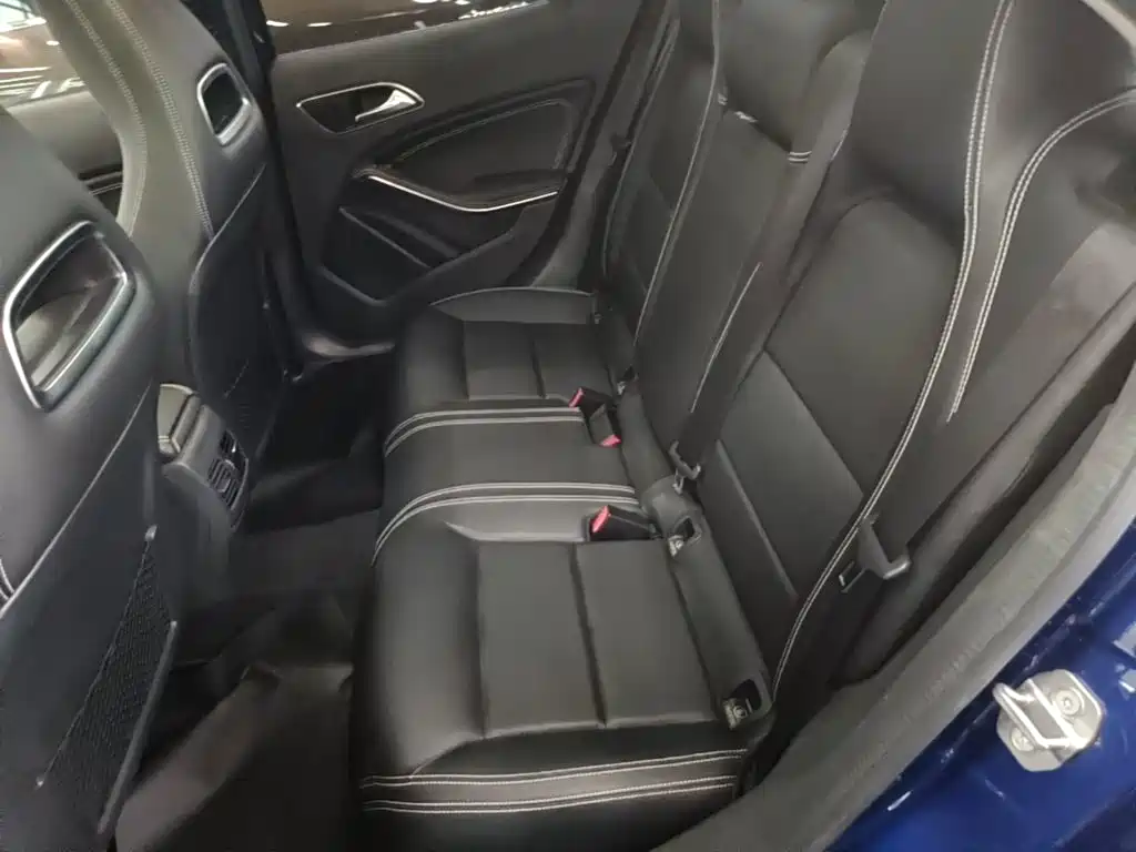 Mercedes-Benz GLA — миниатюра 17