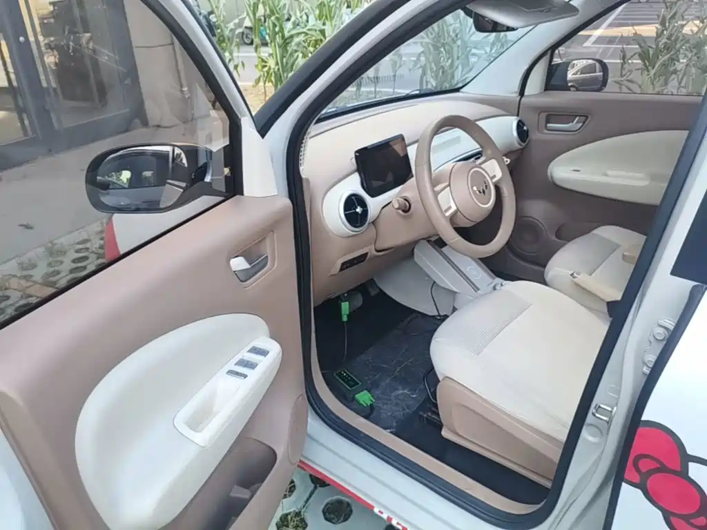 Wuling MINIEV — миниатюра 16