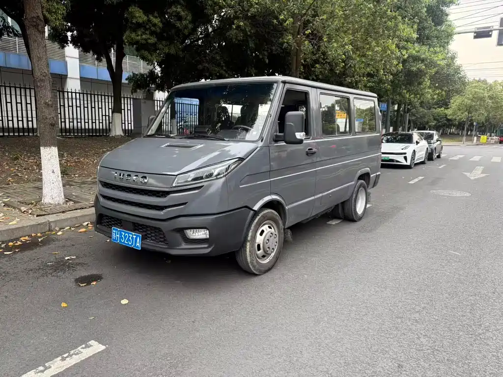 Купить IVECO Daily