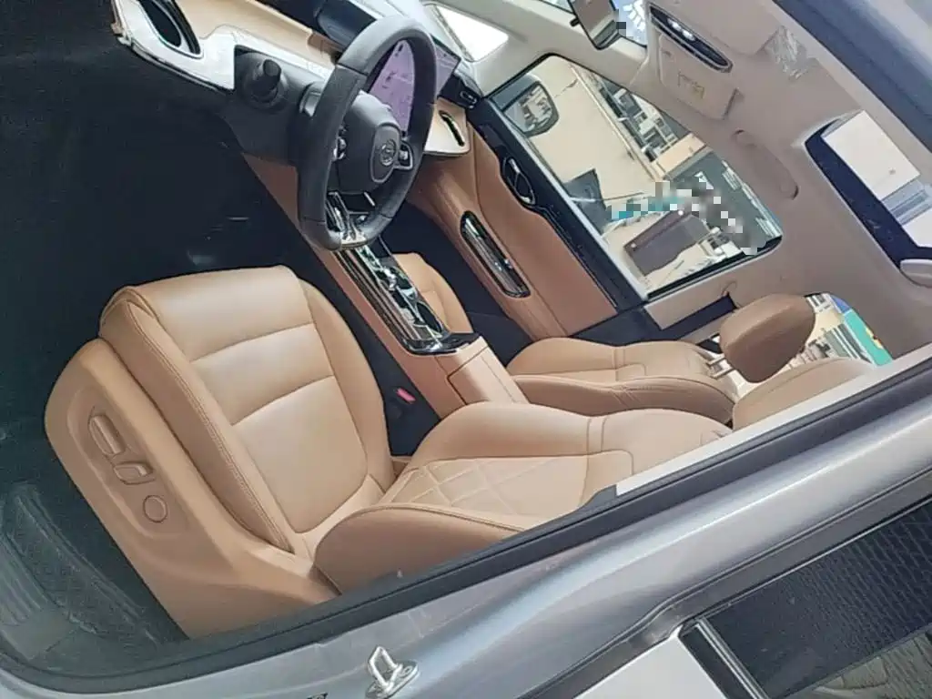GAC Motor Trumpchi E8 PHEV — миниатюра 14