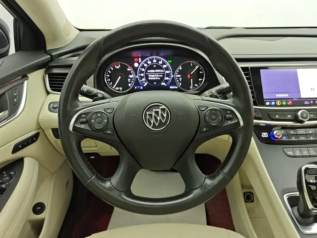 Buick LaCrosse — фотографии объявления, Фото 33