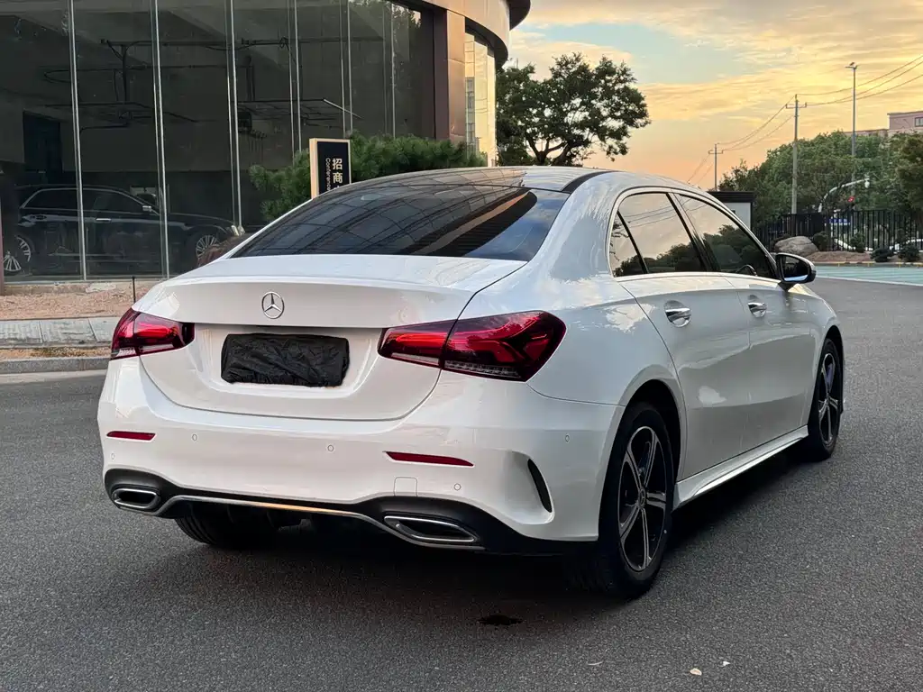 Mercedes-Benz A-Class — миниатюра 16