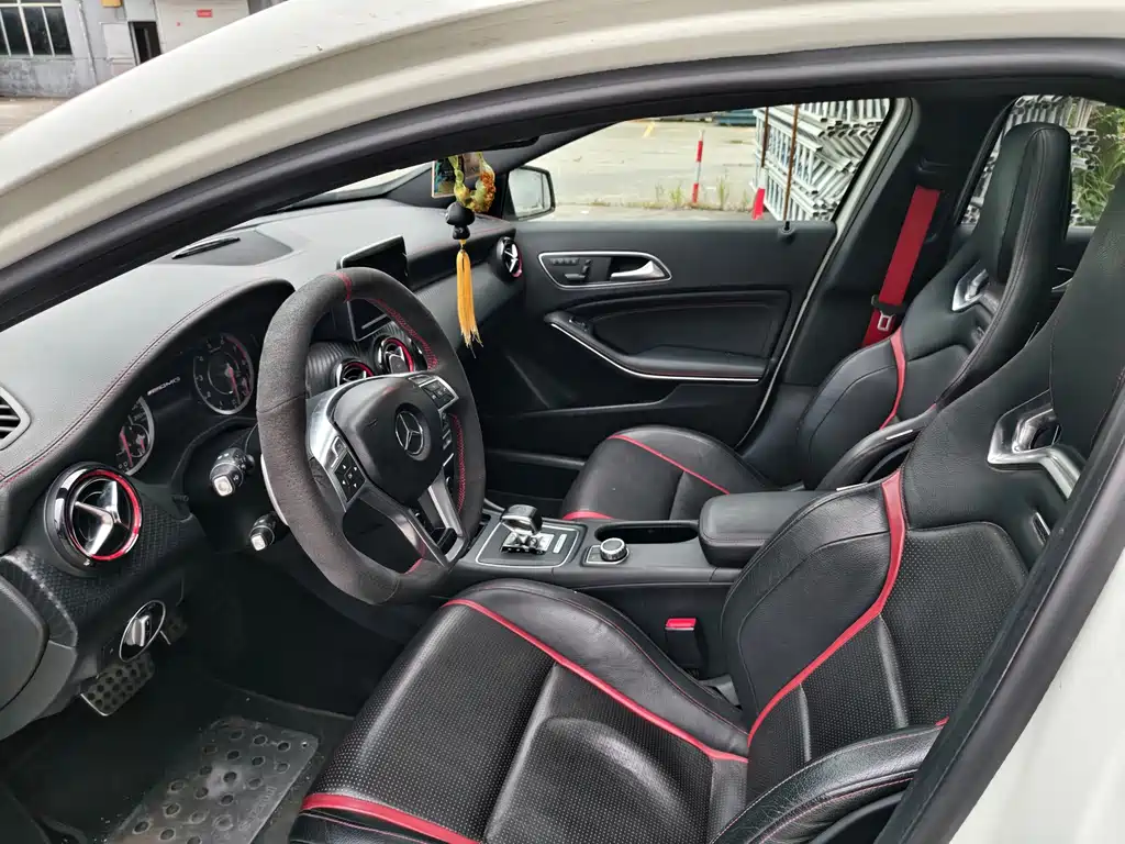 Mercedes-Benz A-Class AMG (Import) — миниатюра 7