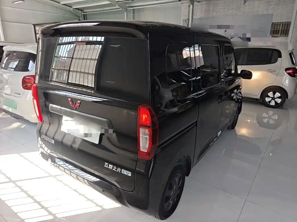 Wuling Zhiguang EV — миниатюра 7