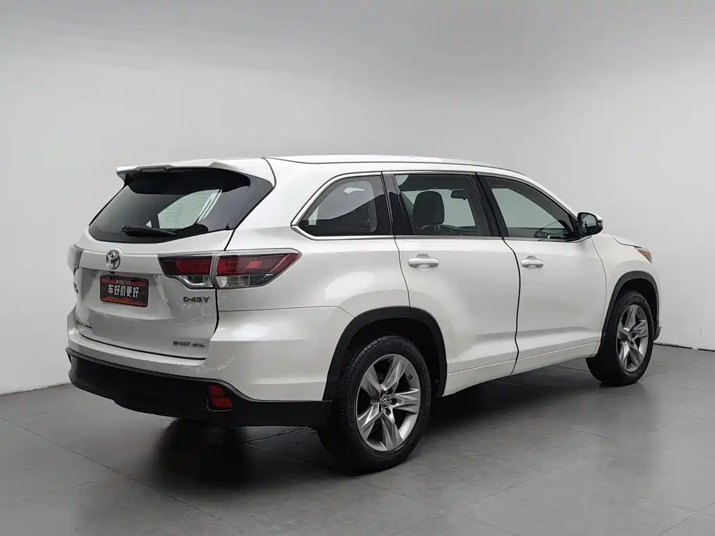 Toyota Highlander — миниатюра 2