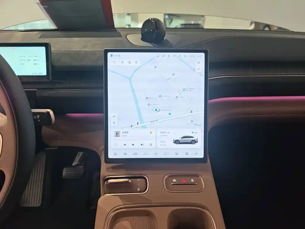 NIO EC6 — миниатюра 13