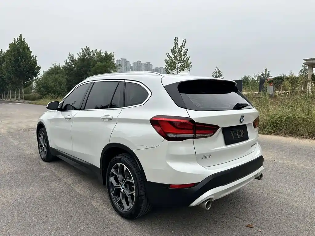 BMW X1 — миниатюра 9