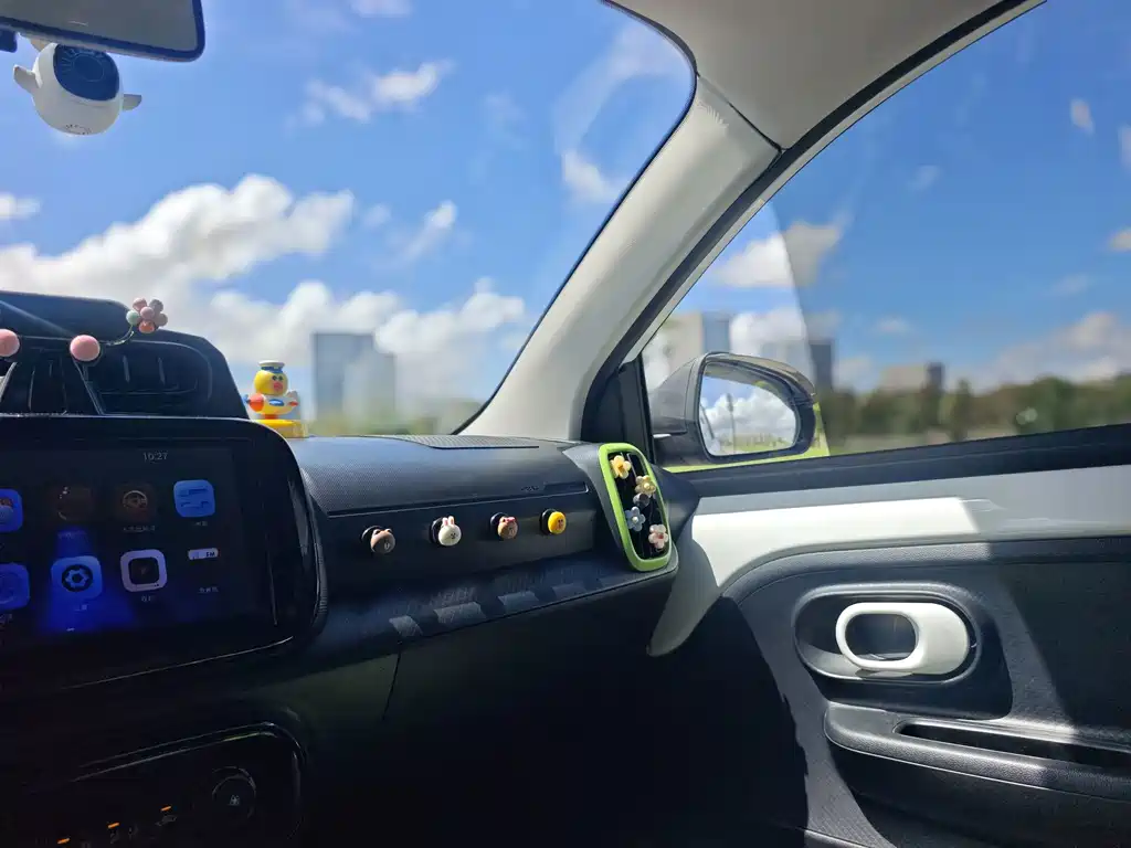 Roewe Clever — миниатюра 9