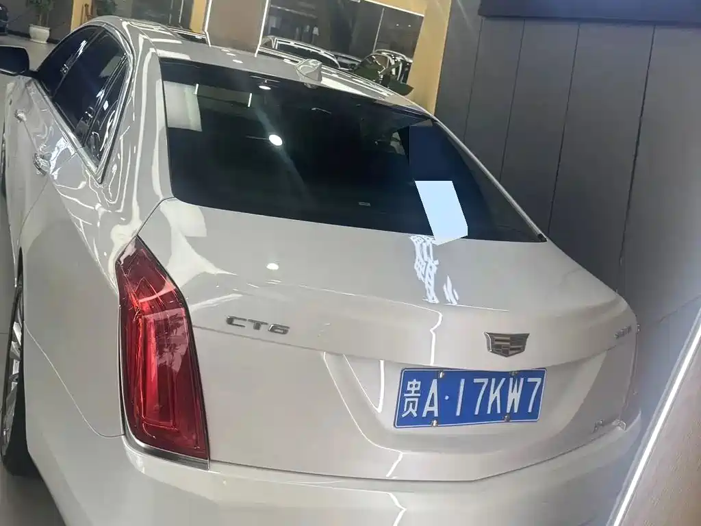 Cadillac CT6 — миниатюра 5
