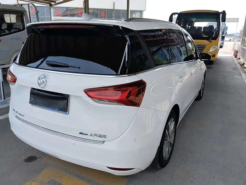 Buick GL6 — миниатюра 7