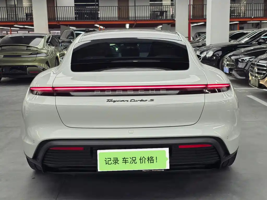 Porsche Taycan 2019 Taycan 4S