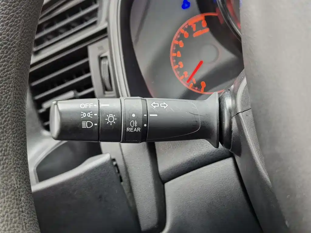 Honda Fit — миниатюра 21