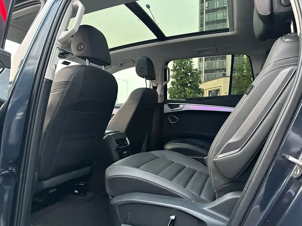 Volkswagen Talagon — миниатюра 6