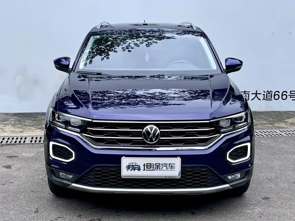 Volkswagen T-Roc — миниатюра 2