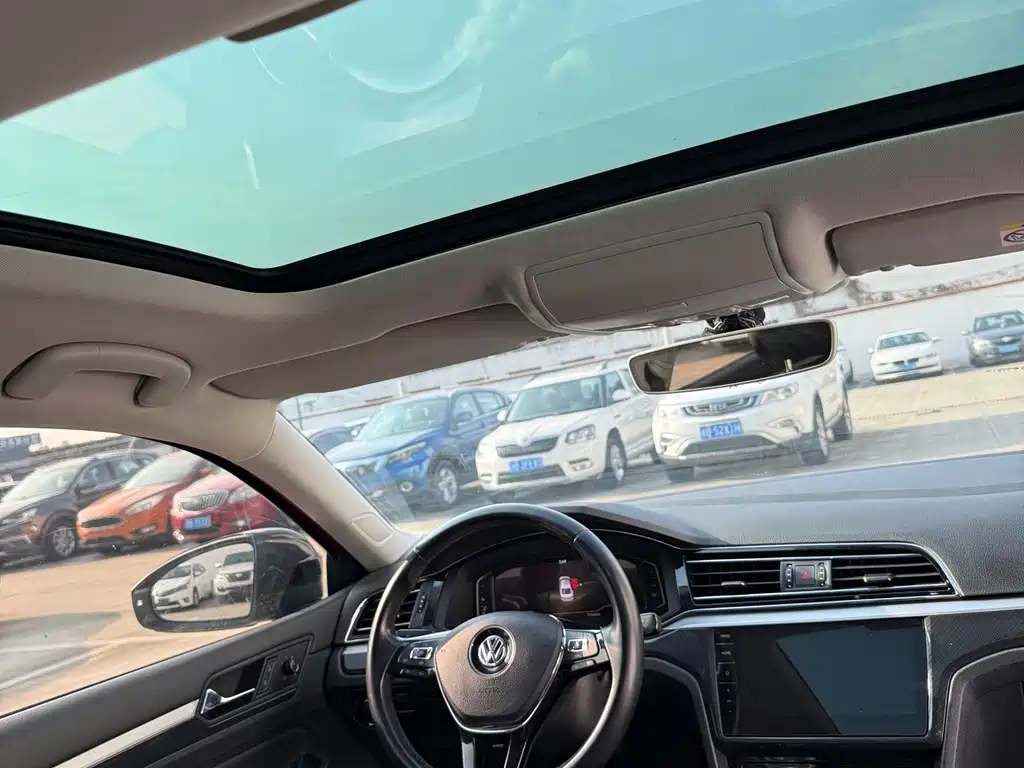 Volkswagen Lamando — миниатюра 6