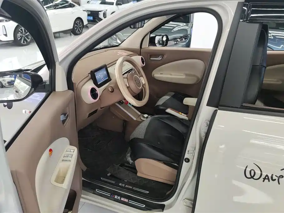 Wuling Mini EV MINIEV 2025