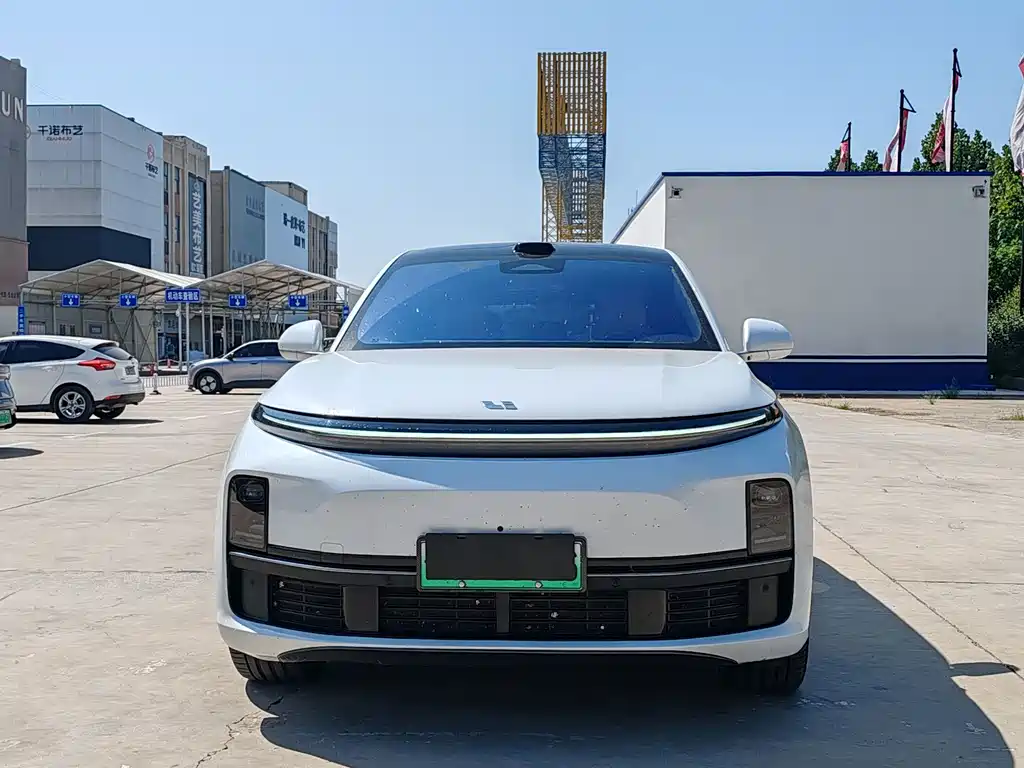 Li Auto Li L7 — миниатюра 2