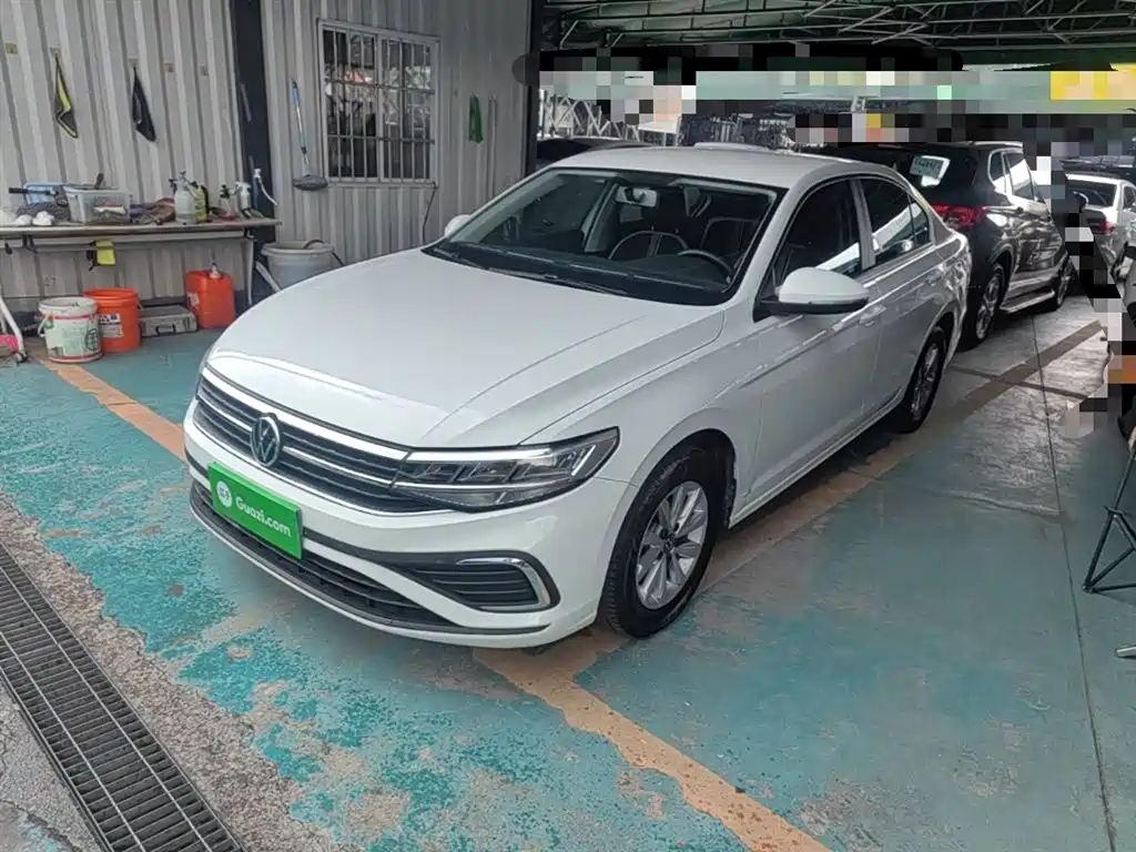 Volkswagen Bora 2024