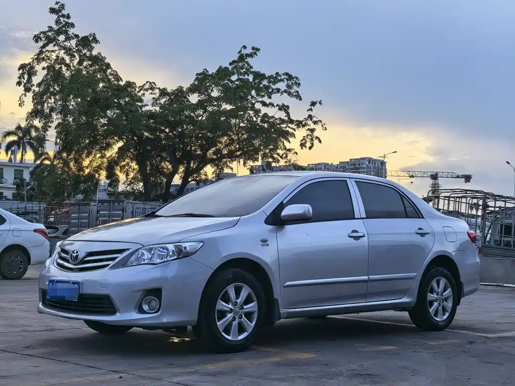 Купить Toyota Corolla