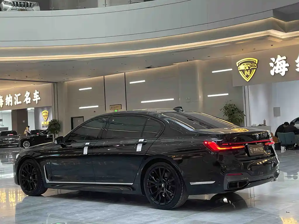 BMW 7 Series 7 2019 730Li M Sport