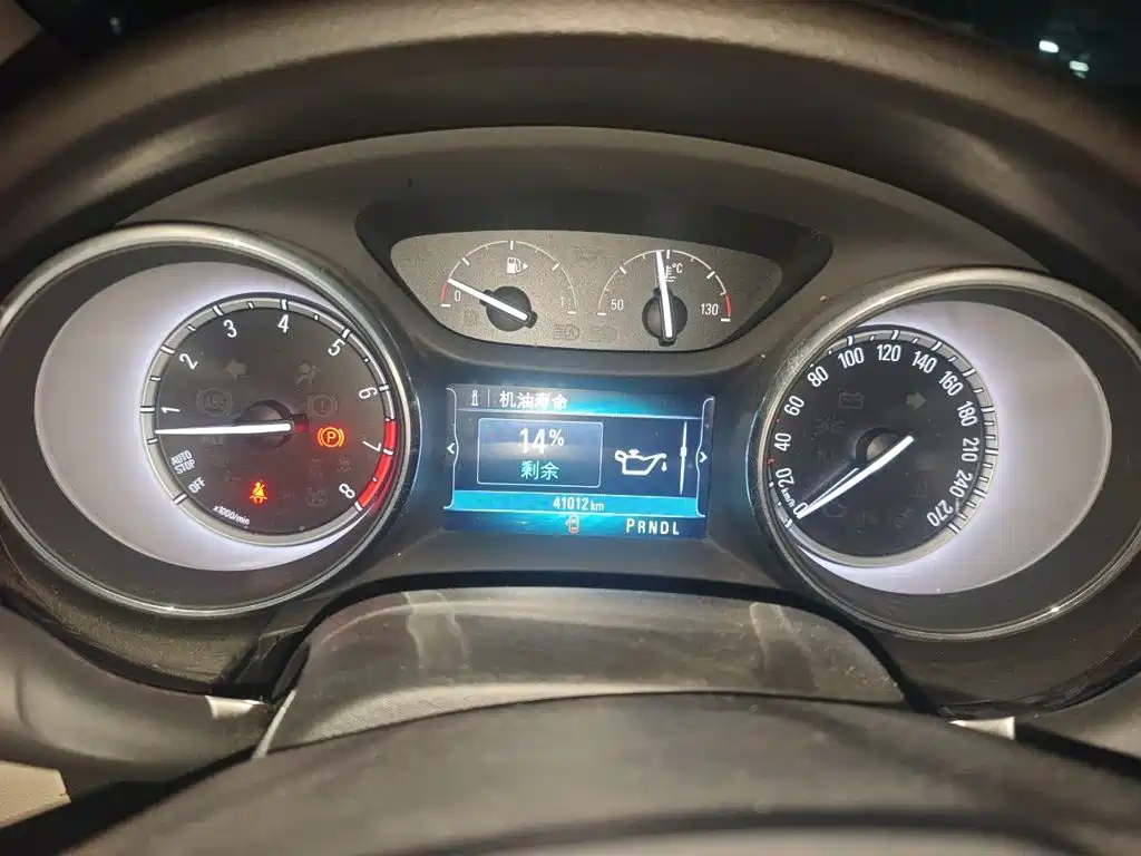 Buick Verano — миниатюра 7