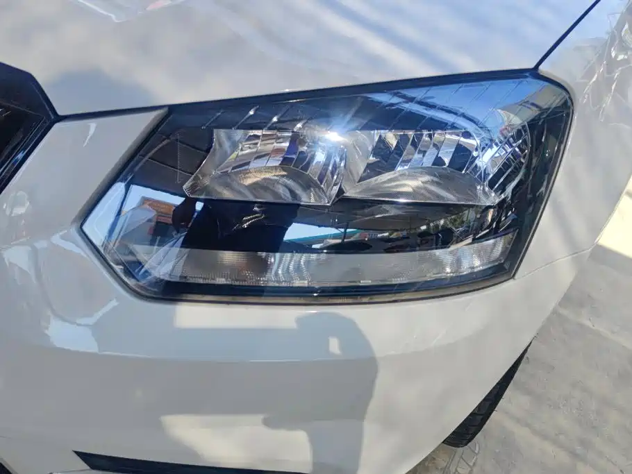 Skoda Yeti — миниатюра 5