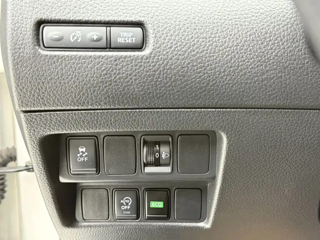 Nissan Qashqai — миниатюра 22
