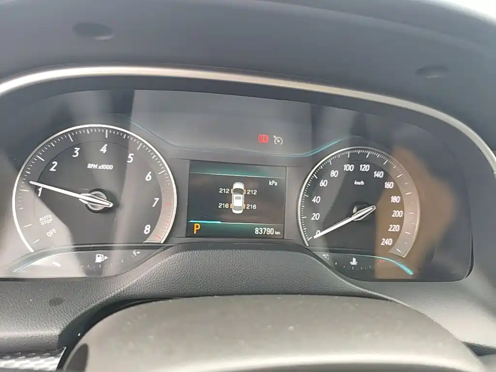 Buick Excelle — миниатюра 12