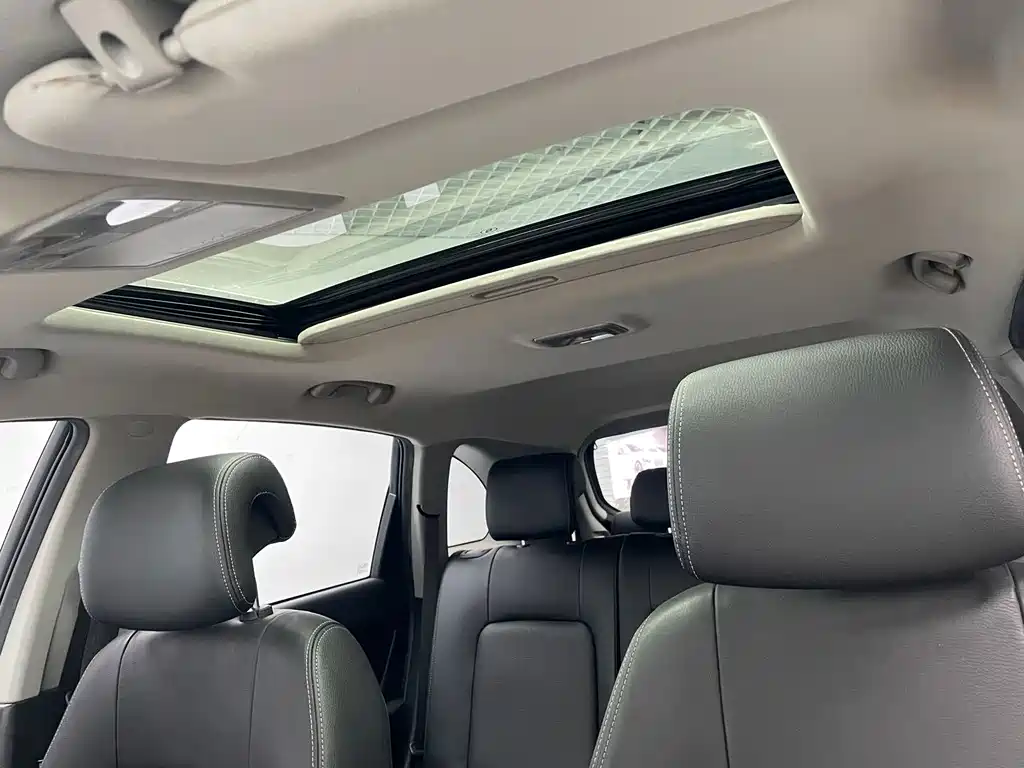 Chevrolet Captiva 2.4L 4WD Flagship Edition 7 seats, фото 8