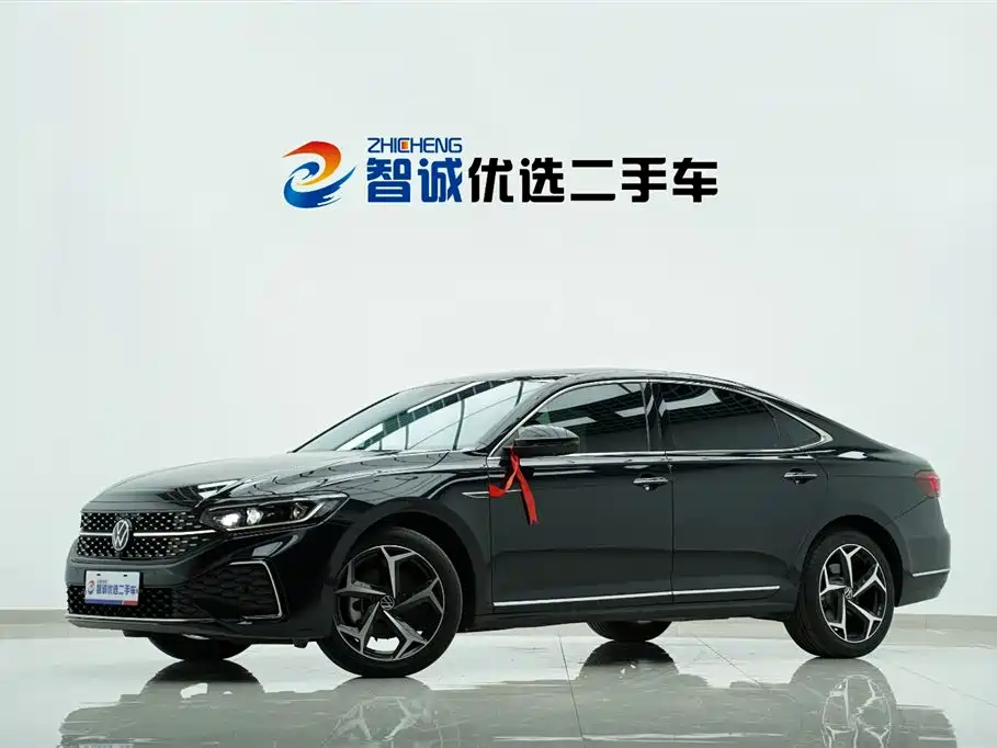 Volkswagen Passat 2023