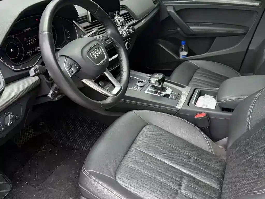 Audi Q5L 2020 40 TFSI Fashion