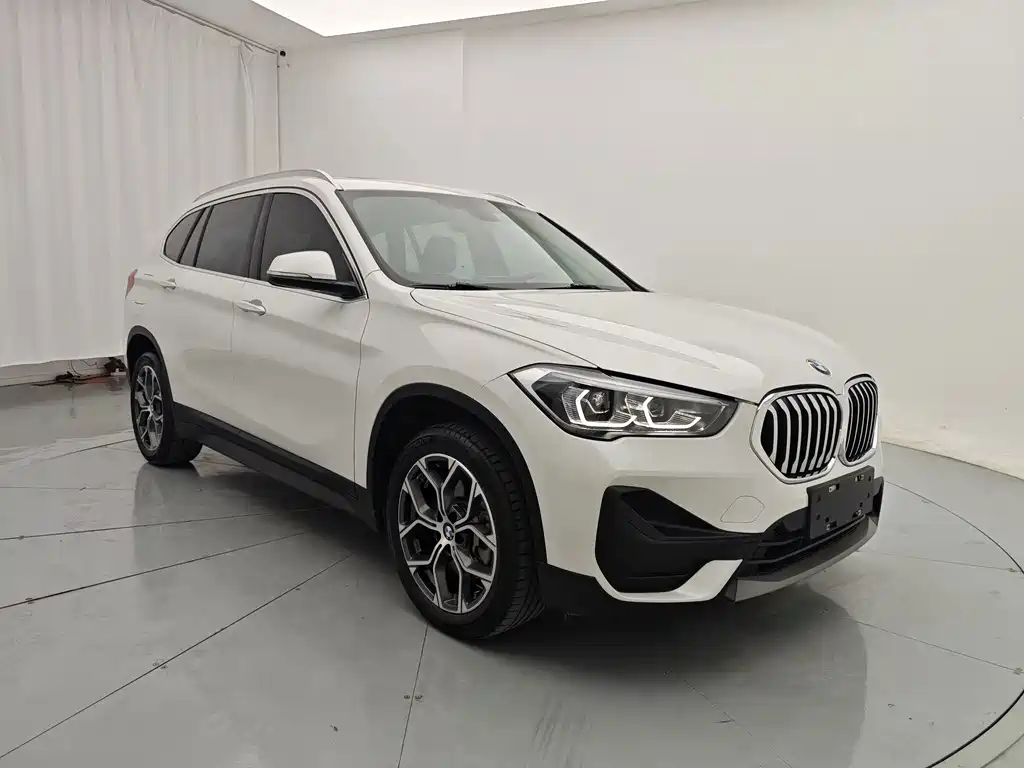 BMW X1 — миниатюра 4