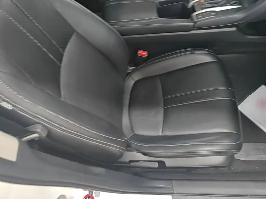 Honda Civic — миниатюра 25