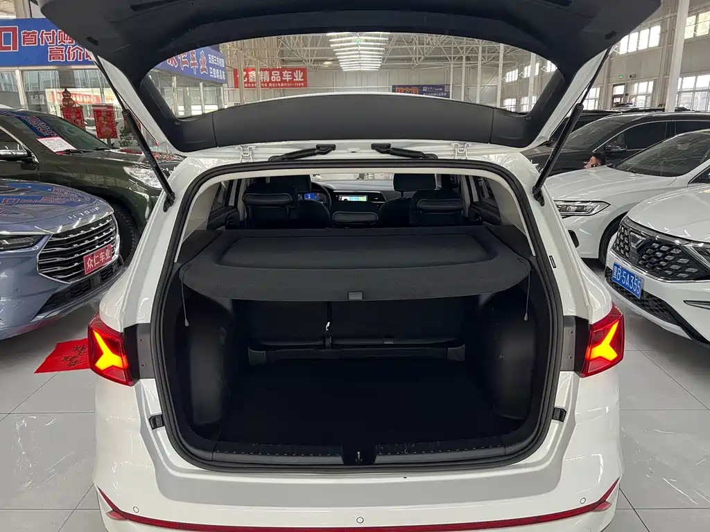 Jetta VS7 — миниатюра 10